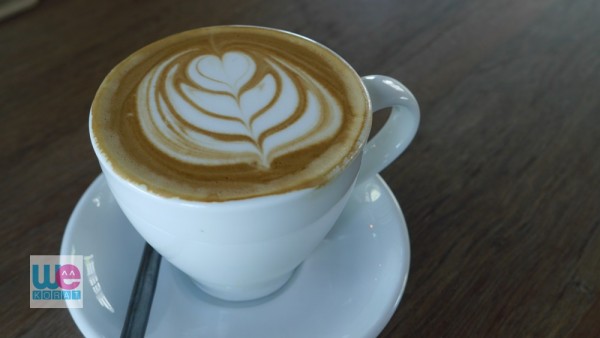 ลาเต้ร้อน 8 Blend