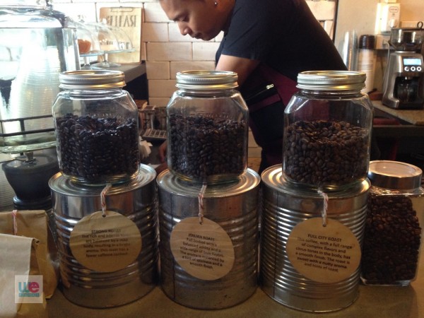 เมล็ดกาแฟให้เลือกสามแบบ