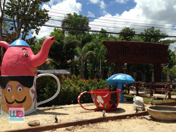 หน้าร้าน HIP Coffee