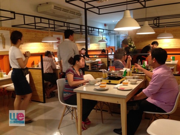 บรรยากาศในร้าน