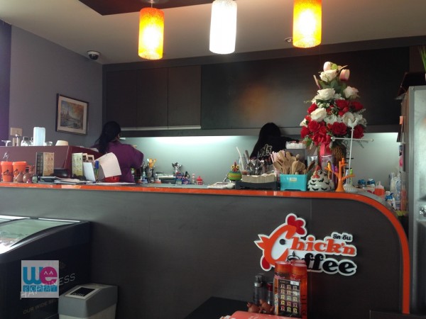 ร้านนี้ทำกันเองสองคน ลูกค้าต้องใจเย็นๆ