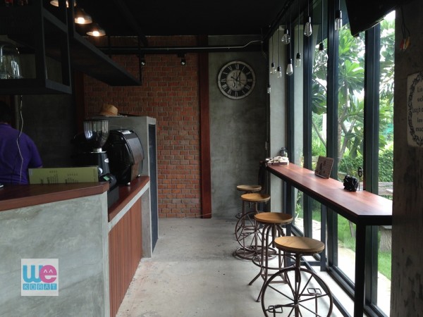 บรรยากาศในร้าน Loft Cafe'