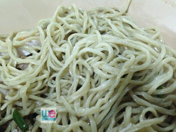 เส้นบะหมี่ ที่ร้านทำเอง