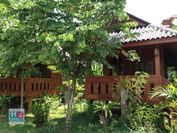 เรือนไม้บ้านพักโฮมสเตย์