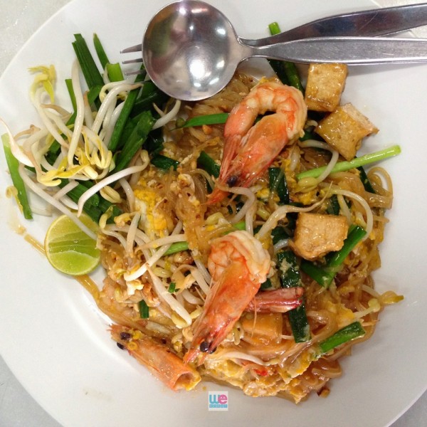 ผัดไทยกุ้งสด