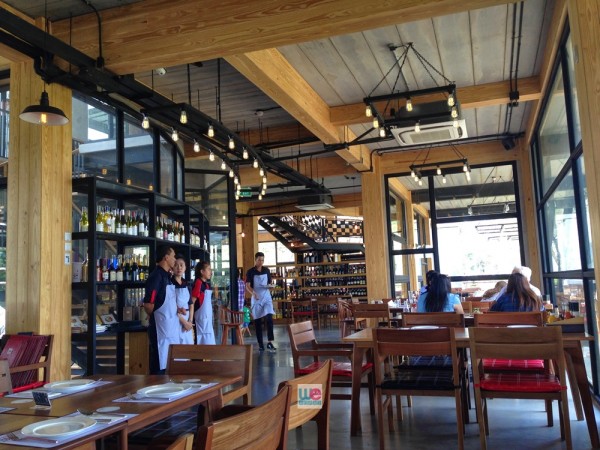 บรรยากาศส่วนในร้าน