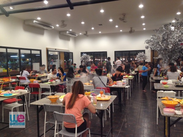 บรรยากาศในร้าน