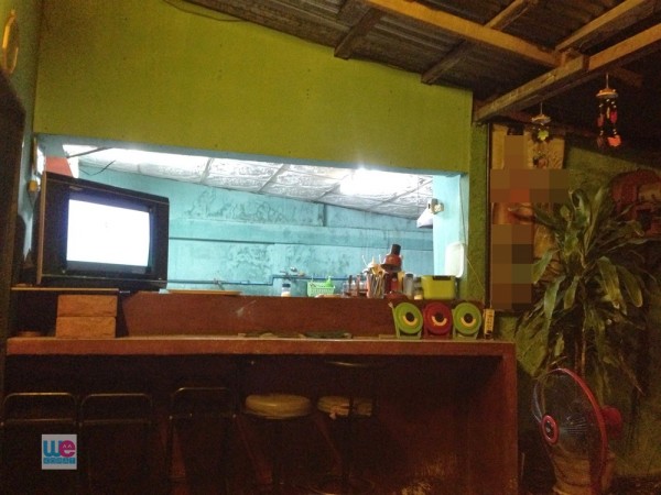 เดินเข้ามาก็เจอห้องครัวเลย