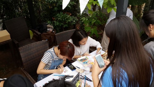 กิจกรรมวาดภาพเหมือน นำโดย มุนิน