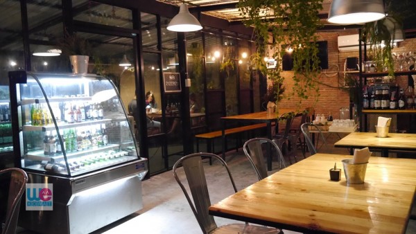 ด้านในร้าน