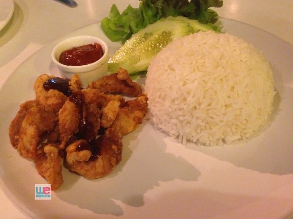 ข้าวไก่ทอด