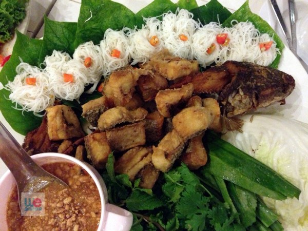 เมี่ยงปลาช่อนทอด