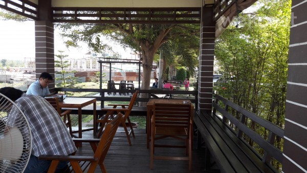 Shine cafe-6