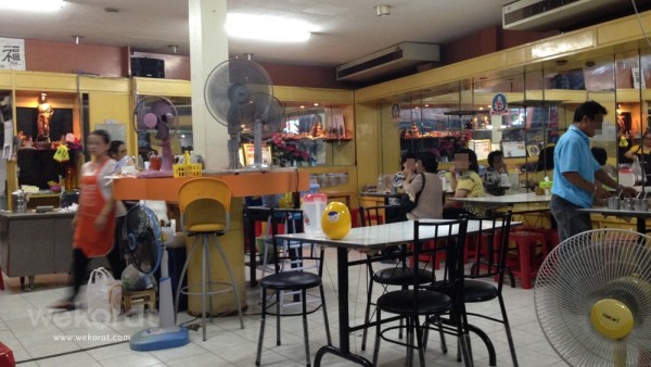 บรรยากาศในร้านอาจจะงงๆ หน่อย แต่อาหารอร่อยนะ