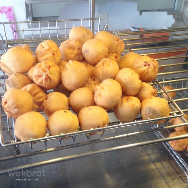 ซาลาเปาทอดใหม่ๆ