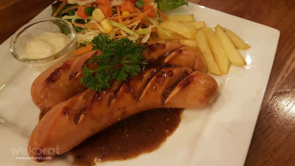 สเต็กไส้กรอก