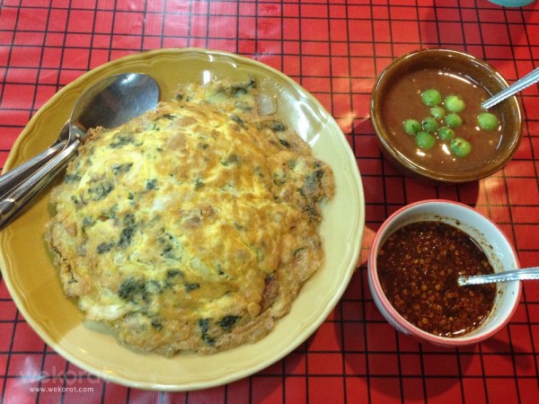 ข้าวไข่เจียว 2 ฟอง