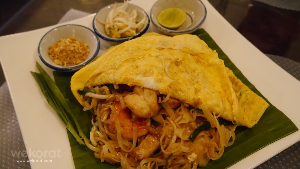 ผัดไทยกุ้งสด