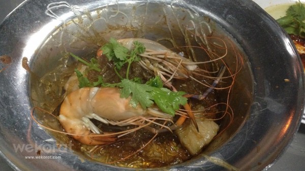 กุ้งอบวุ้นเส้น
