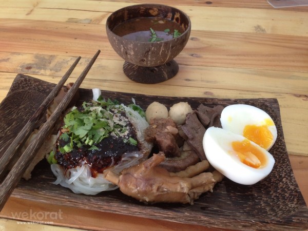 ก๋วยเตี๋ยวแห้งซุปเปอร์