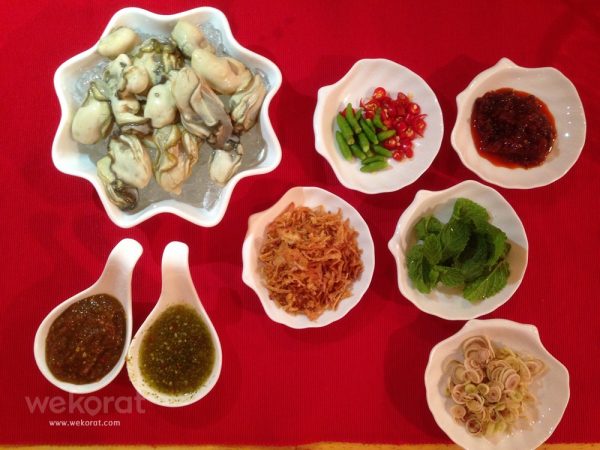 หอยนางรมทรงเครื่อง