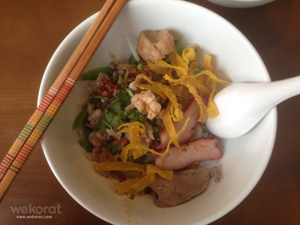 เส้นเล็ก สุโขทัย แห้ง