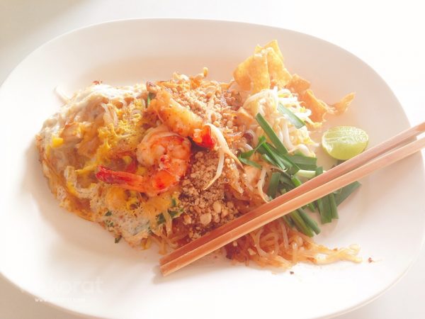 ผัดไทยกุ้งสด