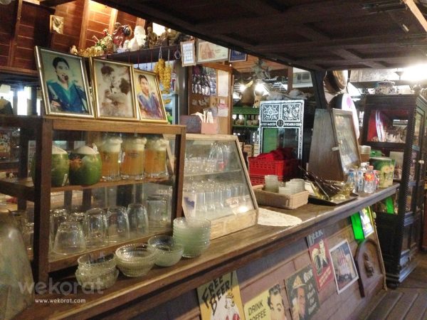 บรรยากาศในร้าน