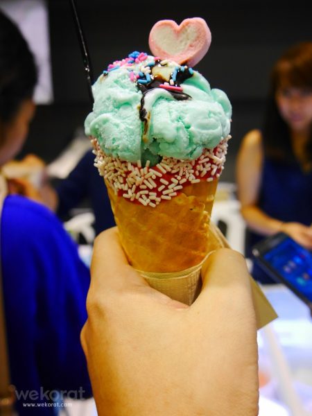 ไอศกรีมโฮมเมด ร้าน Happy Cup