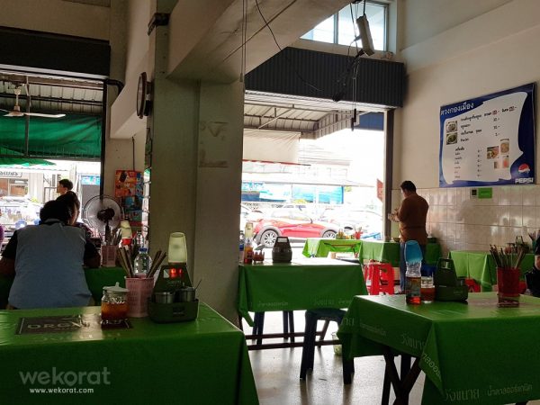 บรรยากาศในร้าน
