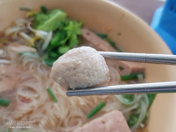 ลูกชิ้นหมูยอ