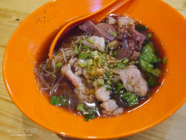 เส้นหมี่หมูรวม