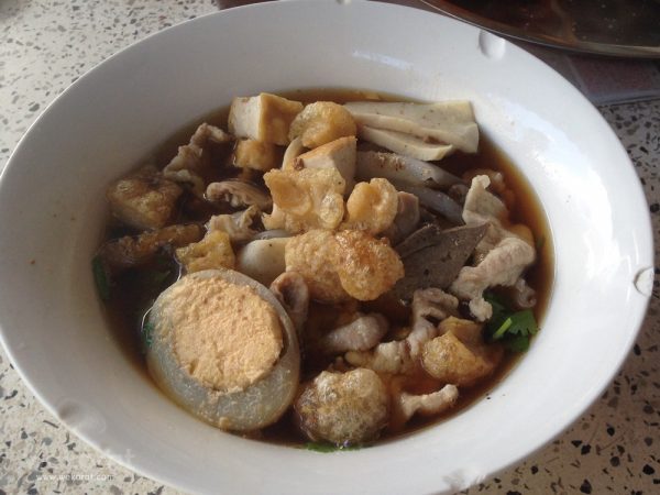 ก๋วยจั๊บรวม