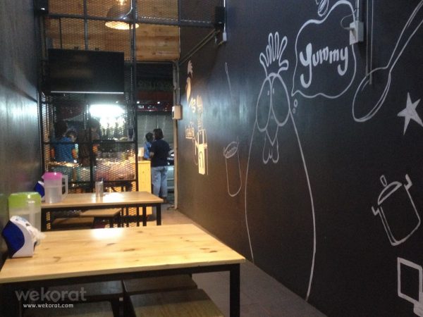 บรรยากาศในร้าน