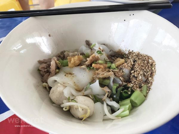 ก๋วยเตี๋ยวเส้นใหญ่แห้ง