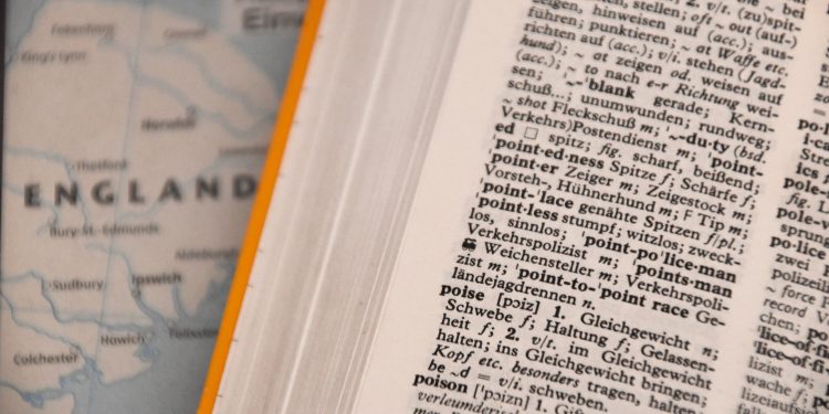 English - Photo by Waldemar Brandt on Unsplash