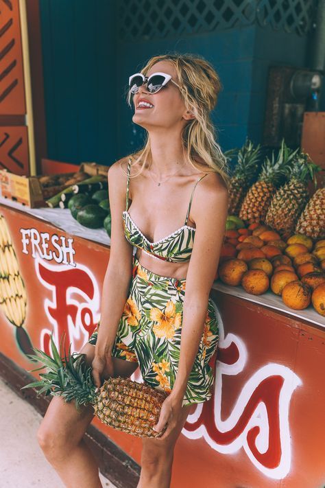 barefootblonde.com