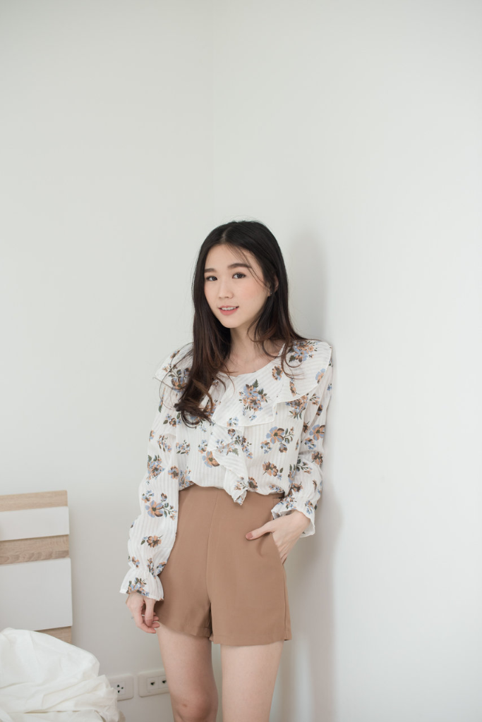 เสื้อแขนยาวลายดอก