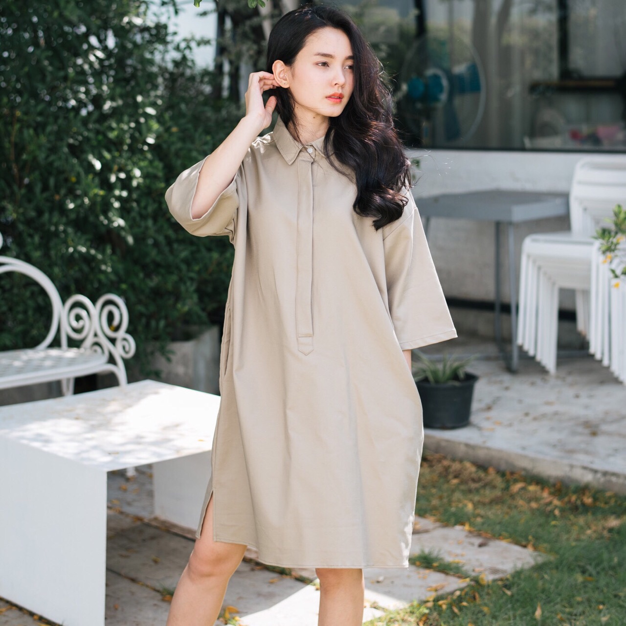 pale khaki