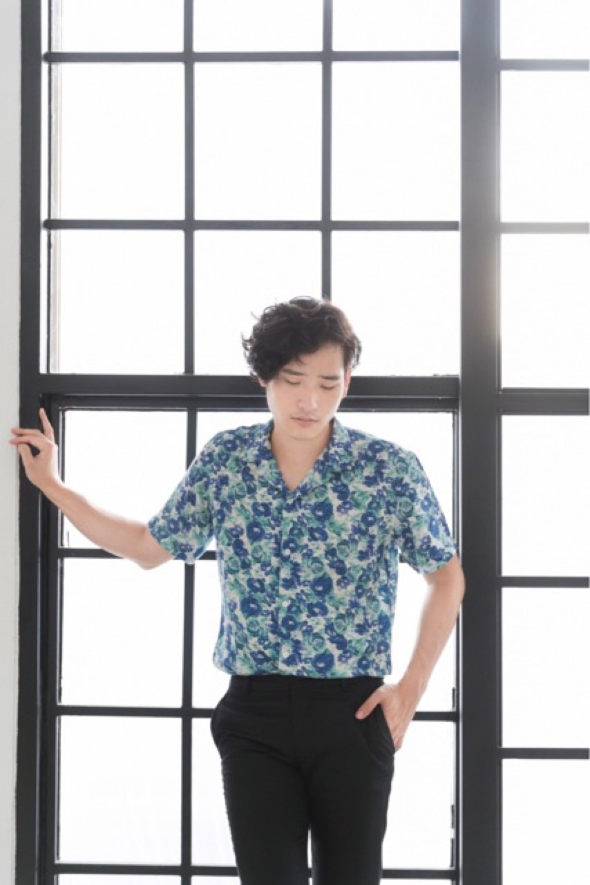 Floral print bowling shirt : 790 THB