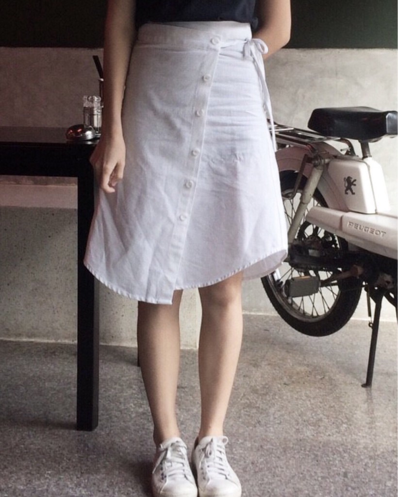 ไหล่กว้าง