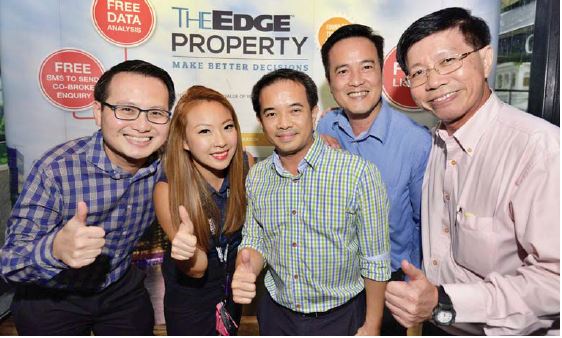 Real estate salespersons and leaders from PropNex Power of CLOSING Division
