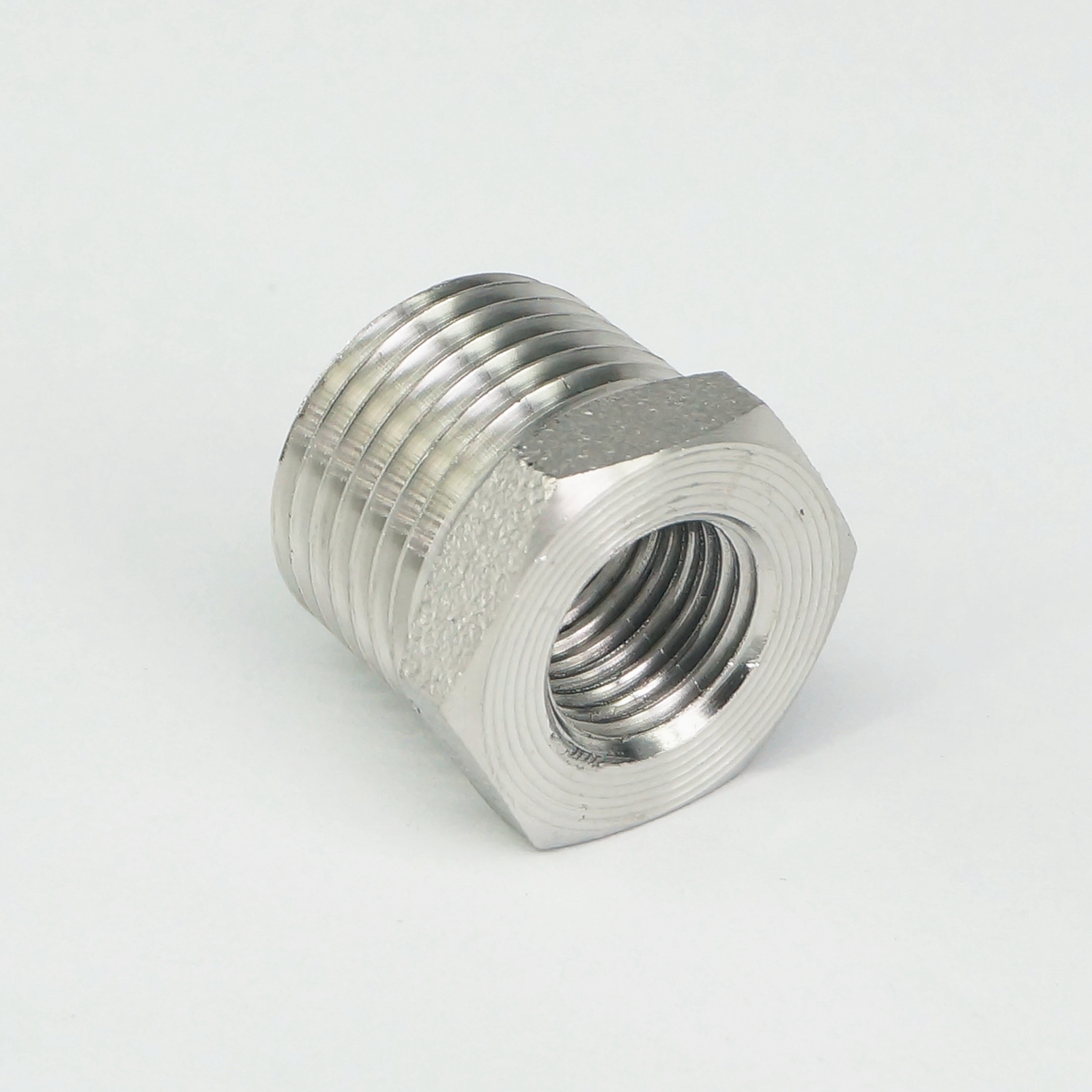 Max Pressure 1000 PSI 1//8/"-2/" NPT 304 Stainless Reducing Bush Forged Fitting