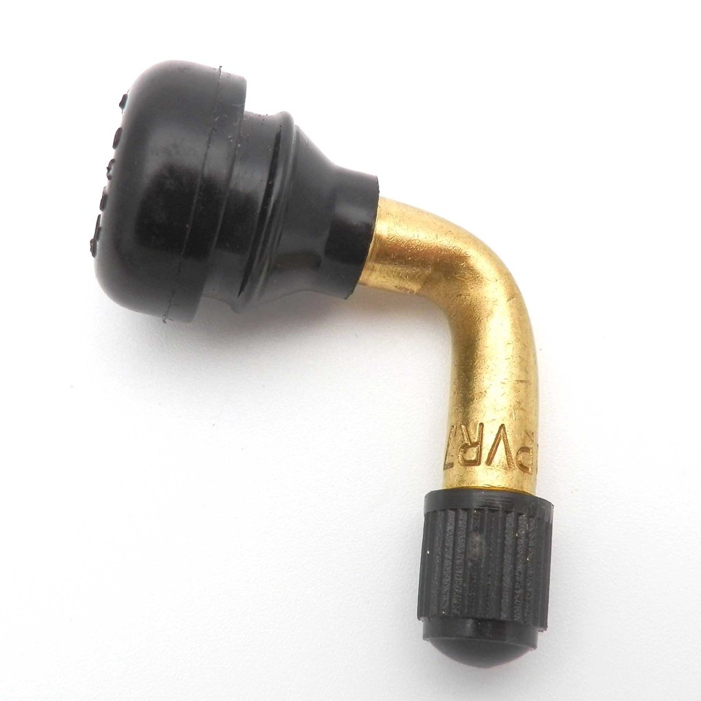 scooter tubeless tyre valve price