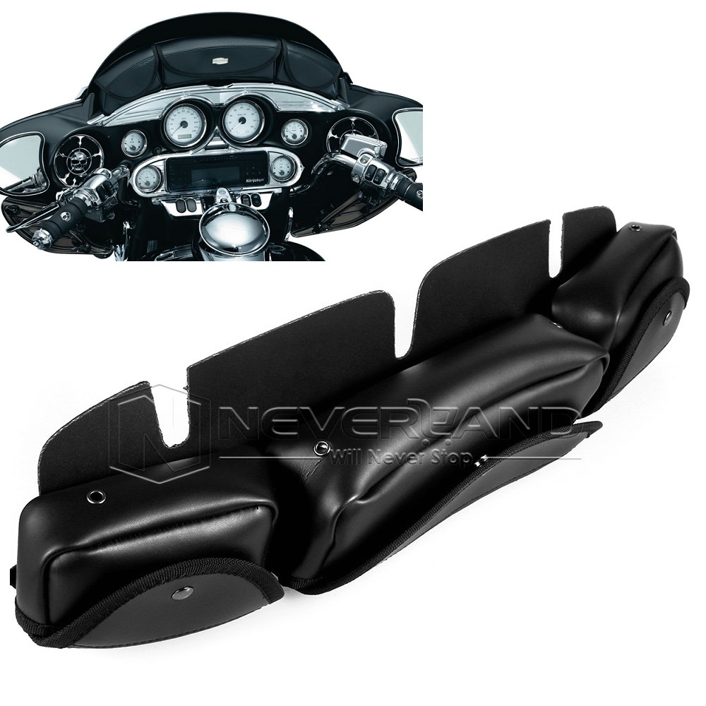 Large Studded Motorcycle Windshield Bag – 3 Pockets, Fits Harley Touring Bikes (2000-2023) – DV9C