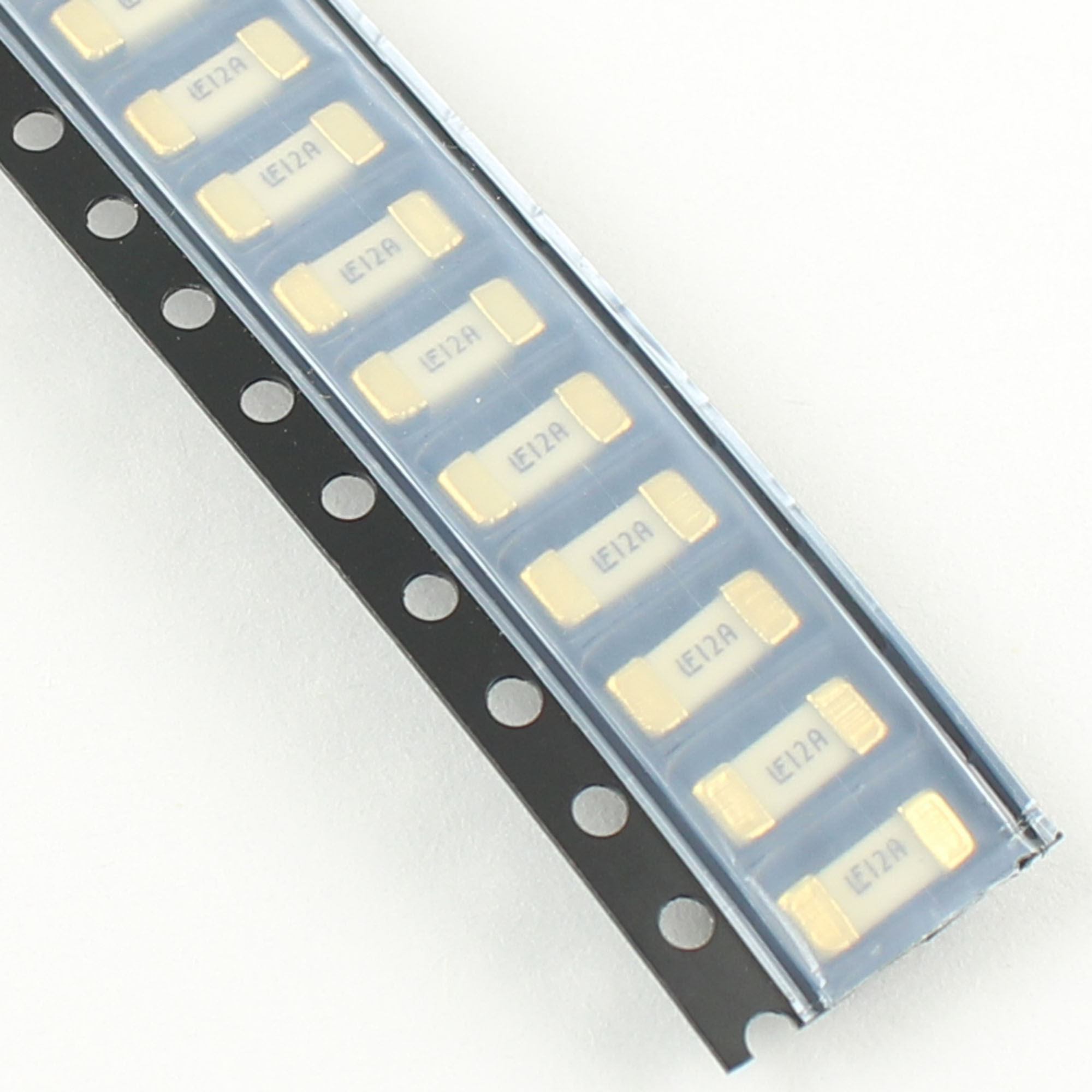 Предохранители 1808 smd