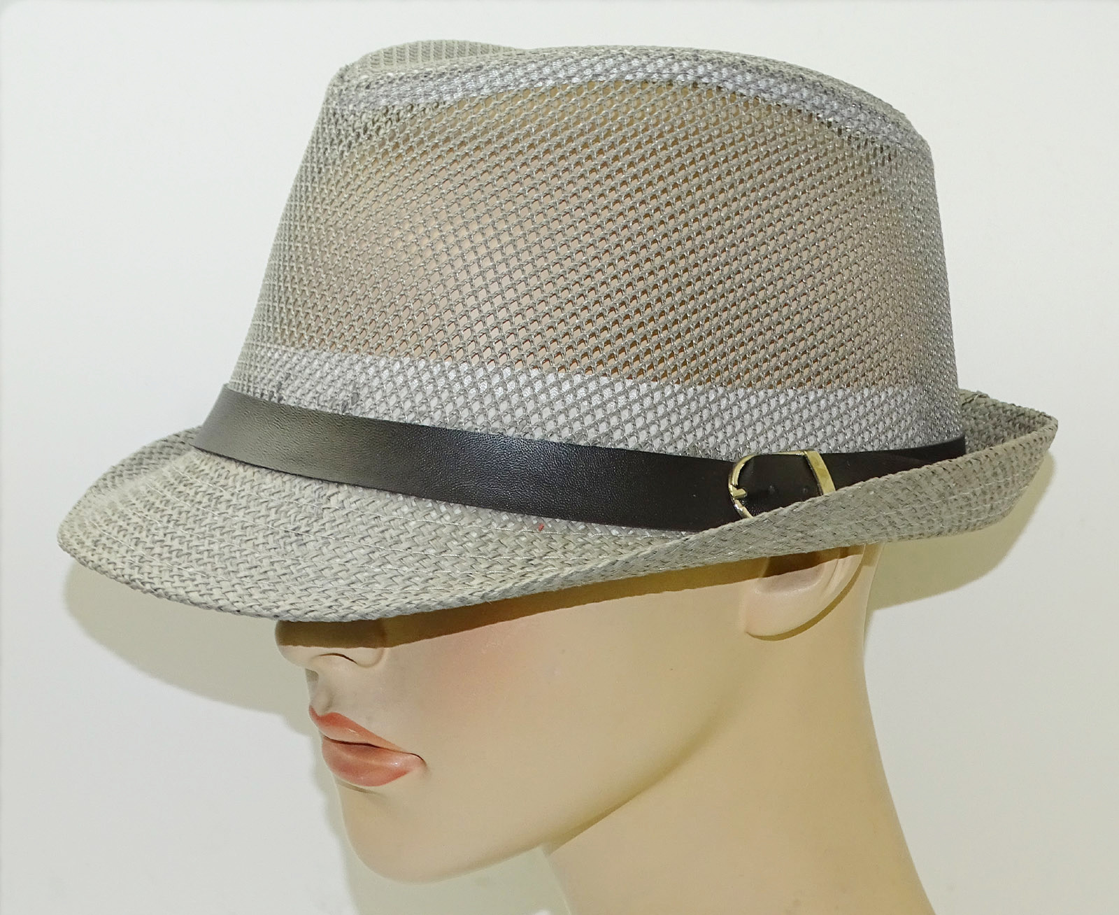 How to Look Good in a Fedora Hat Shop for Ladies Hats on sale at Jaynes Style. Unbeatable prices and great selection on Women's Straw, Fedora, Cowboy & Sun Hats.