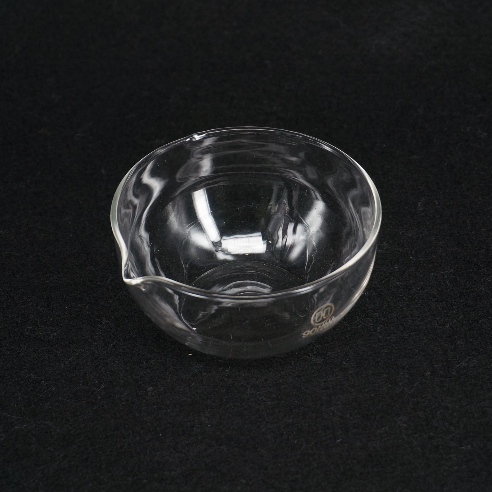 60150mm Diameter Lab Glass Evaporating Dish Flat Bottom with Spout eBay