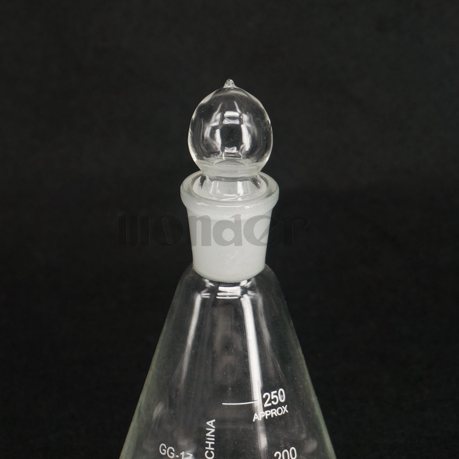 250ml Lab Borosilicate Glass Erlenmeyer Conical Flask with Groundin Stopper eBay