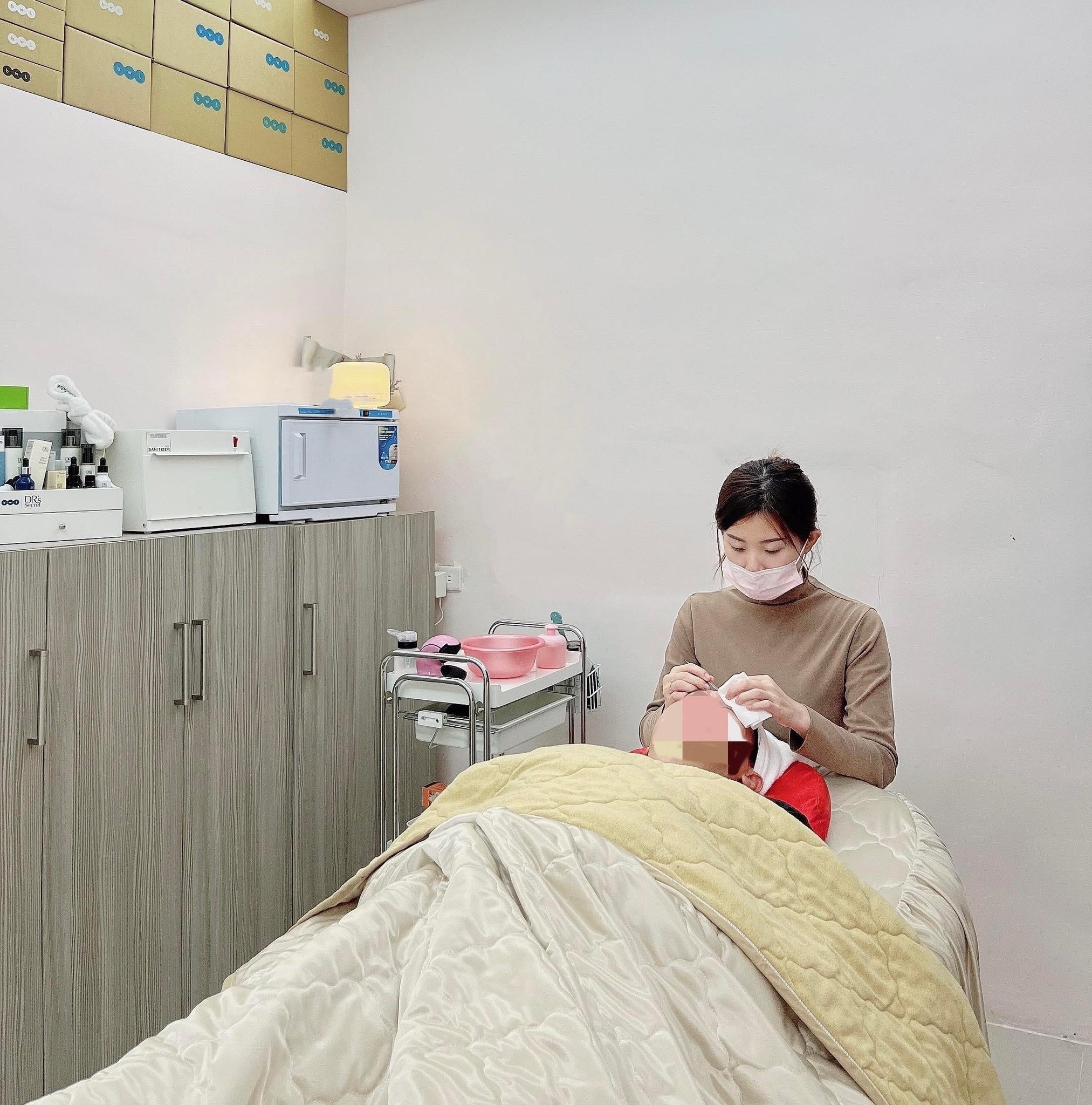 Chia Chi 美容美學的用戶個人資料_alt